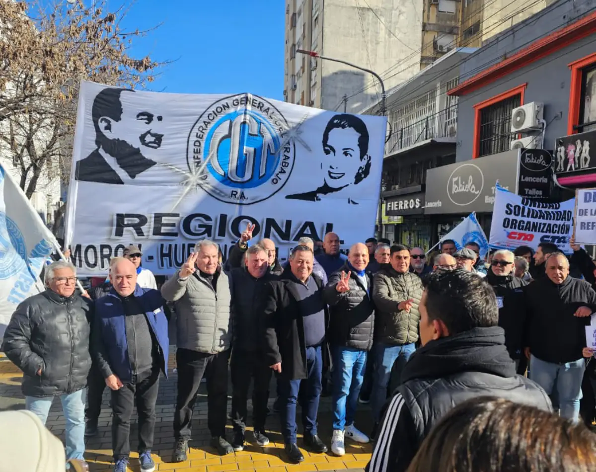 Multitudinaria marcha en el partido de Morón